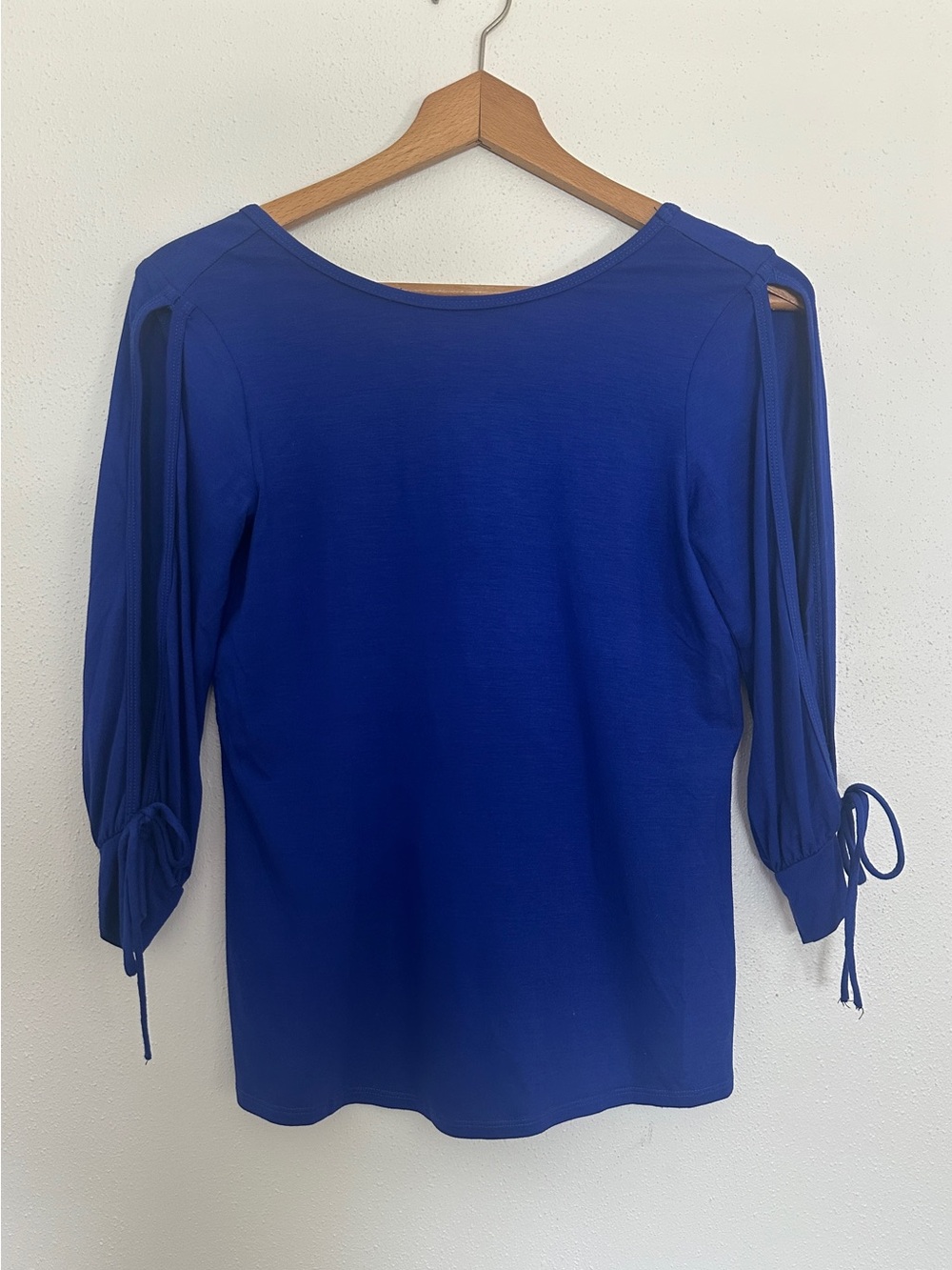 Trina Turk Cobalt Blue Slit Sleeve Top Size P/S Cutout Blouse Patriotic